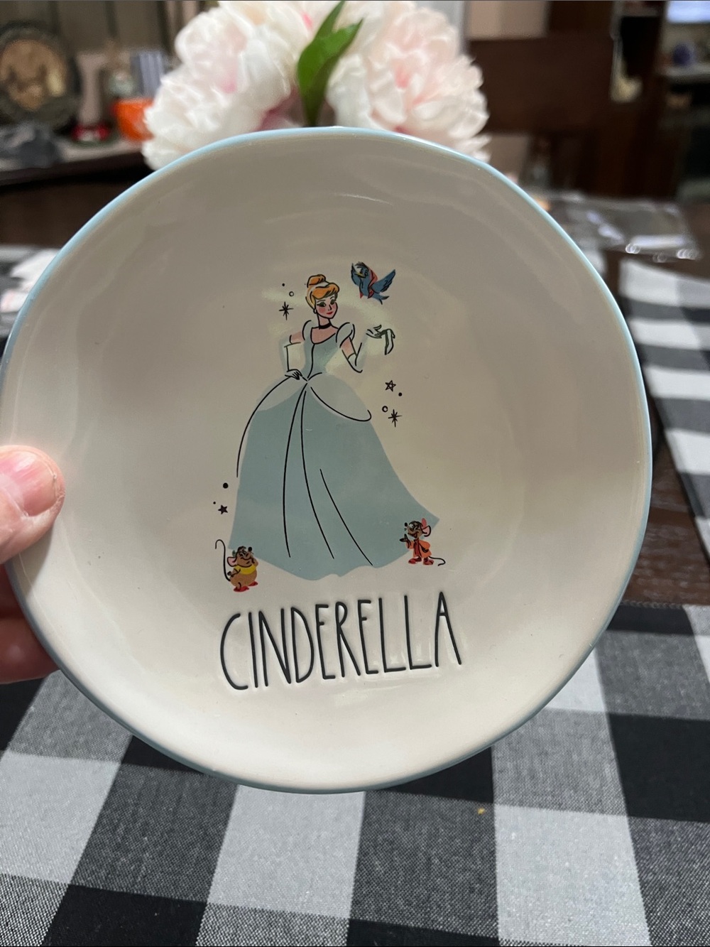New Disney Cinderella Ceramic Party Bowls Set - White with Blue Accents 4 - Picture 2 of 9